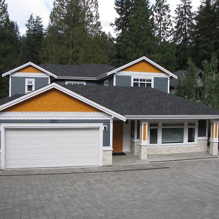 Riverfront Bed And Breakfast Lynn Creek Esterno foto