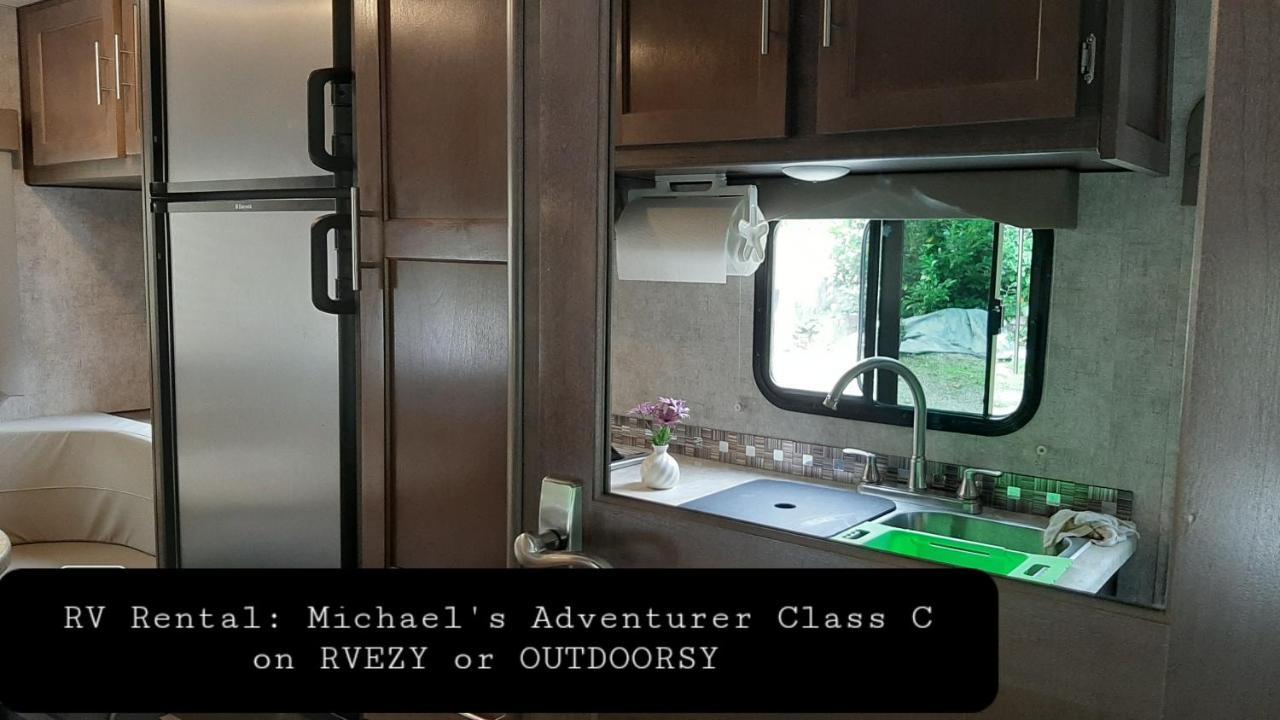 Riverfront Bed And Breakfast Lynn Creek Esterno foto