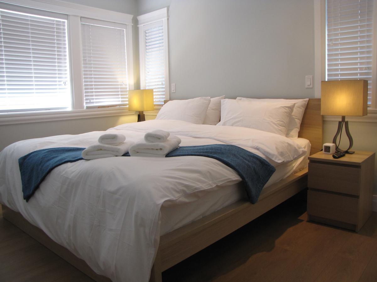 Riverfront Bed And Breakfast Lynn Creek Esterno foto
