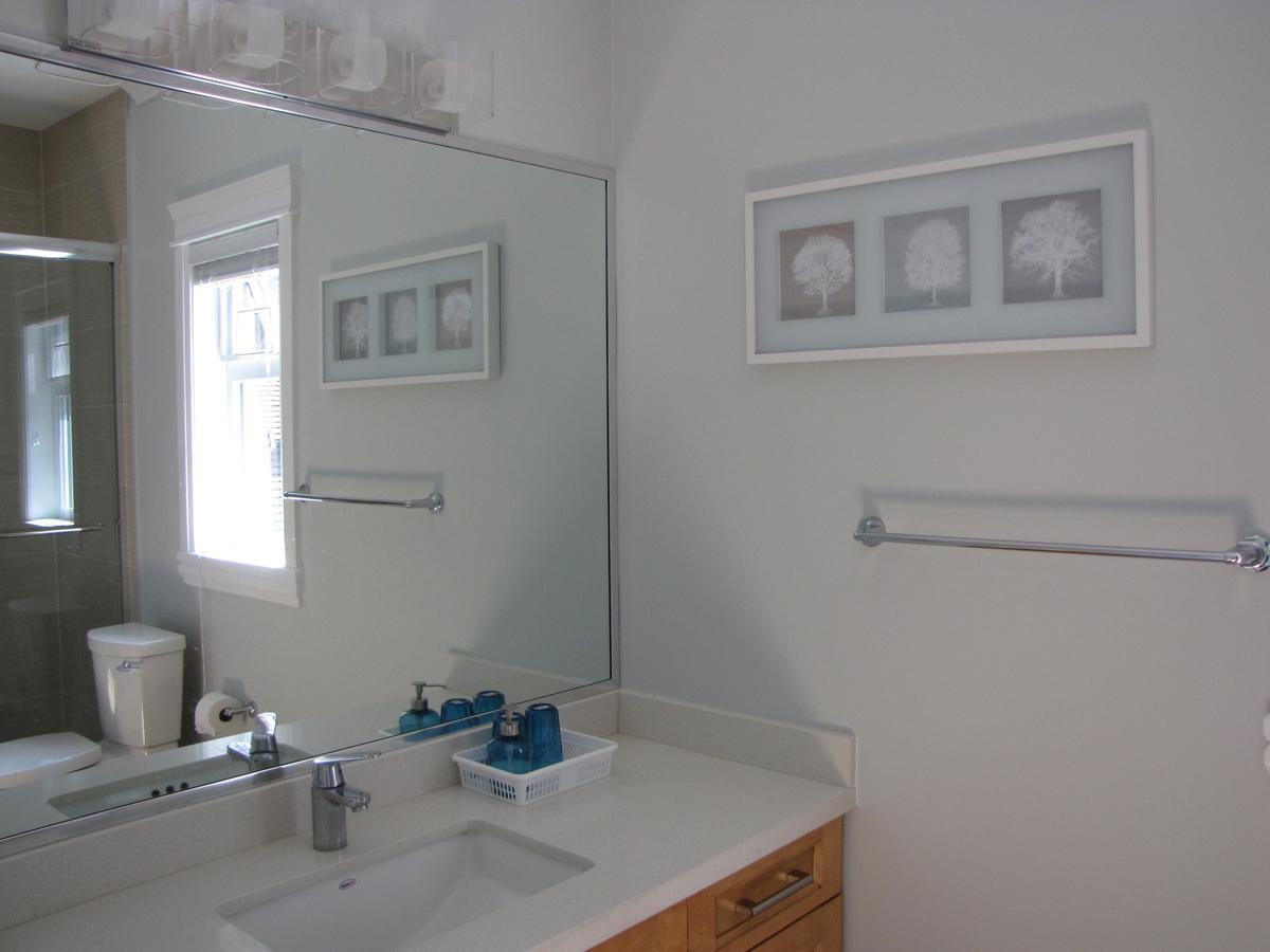 Riverfront Bed And Breakfast Lynn Creek Esterno foto